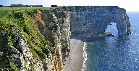 Les falaises d'Étretat (France)